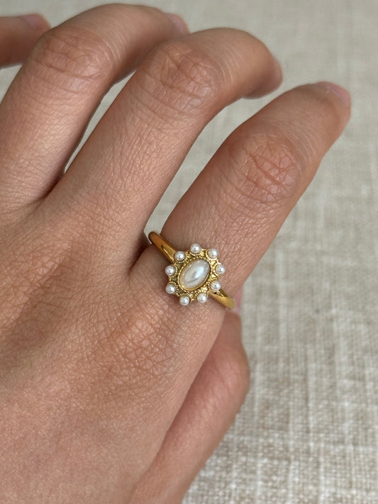 Bague - Élégance Perlée