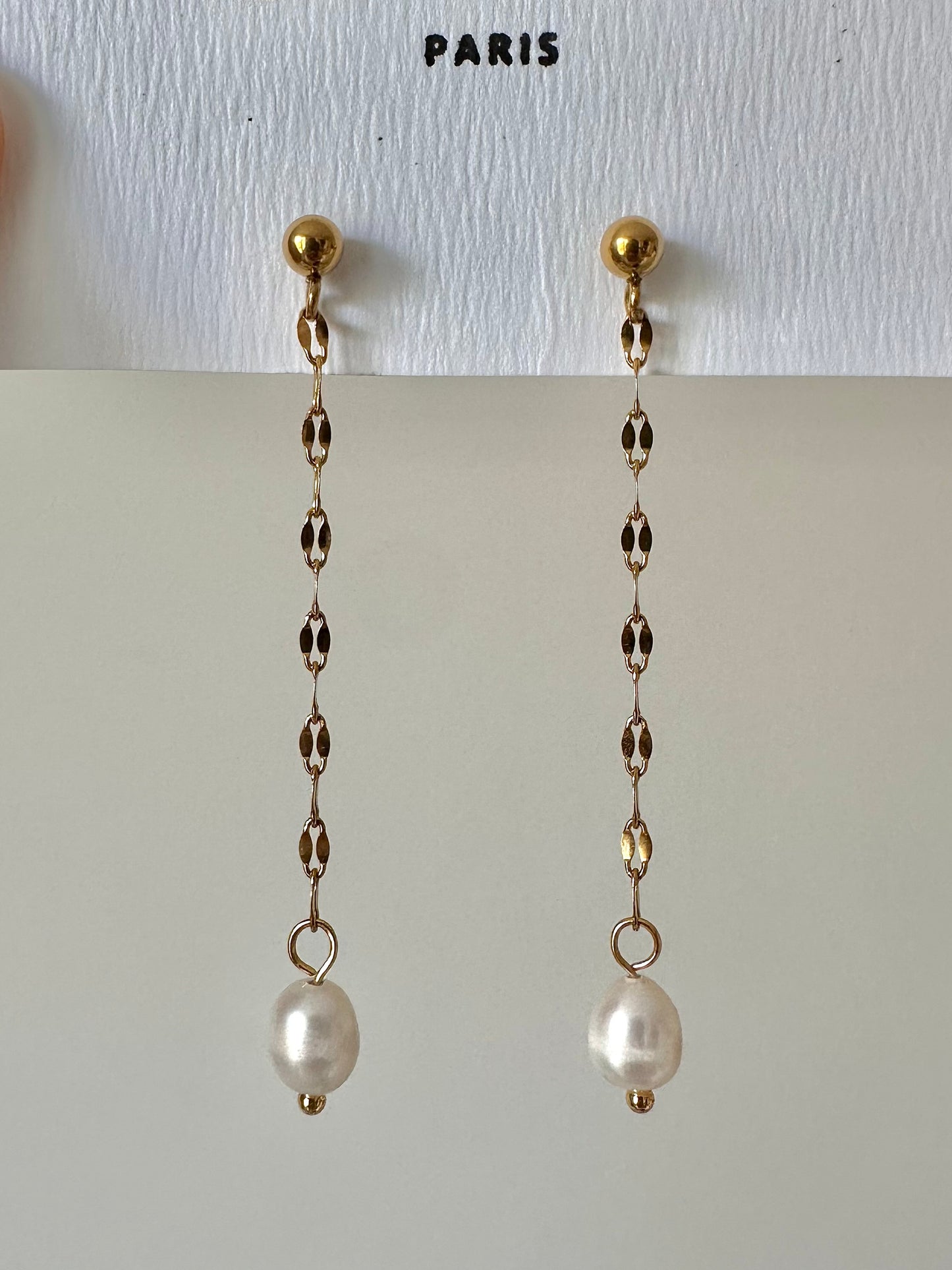 Boucles d’oreilles Leah Pendantes Perle Inox