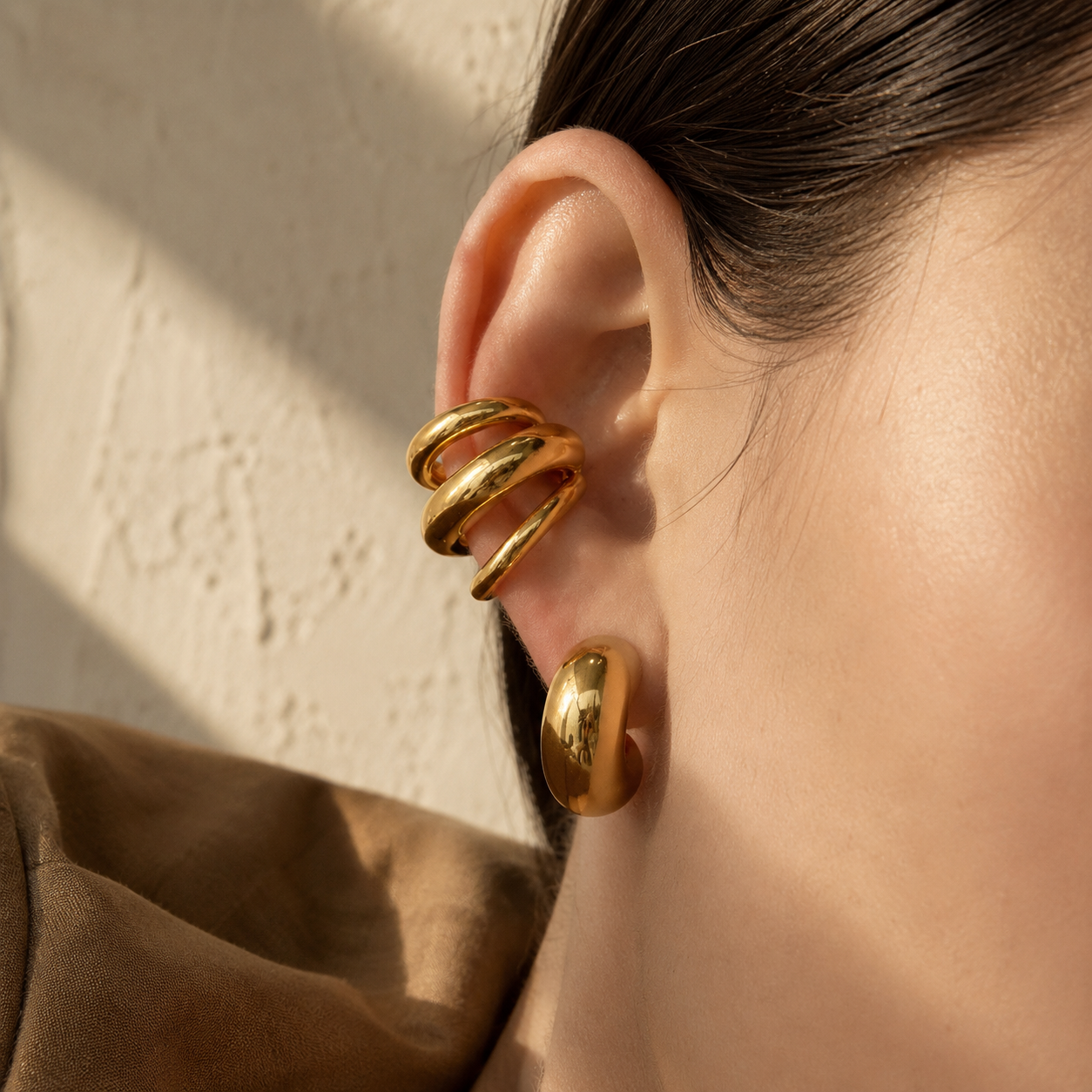 Élan Clip Earrings